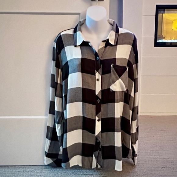 RAILS Awesome Buffalo Check Button Down Shirt Sz L NWT $178!! - Picture 1 of 3